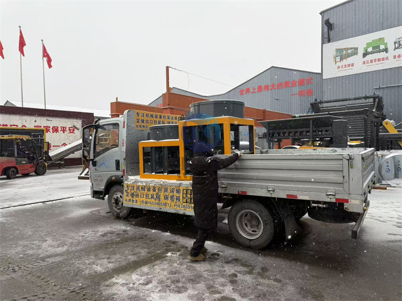 1���л����豸˫����Բ��